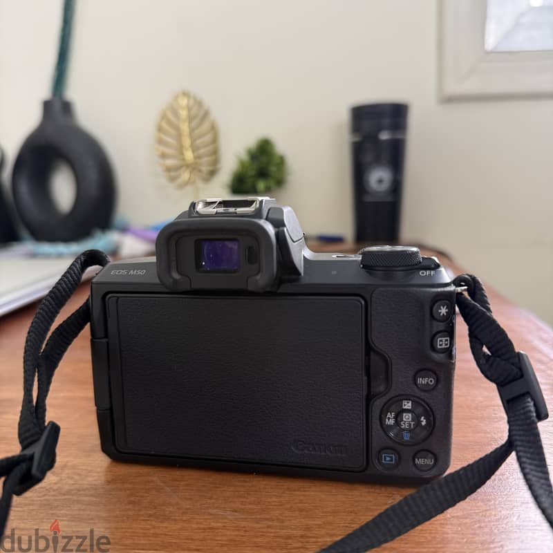 Canon EOS M50 Mark I 7