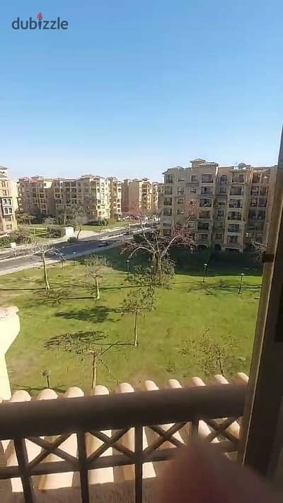 Apartment for rent in Madinaty, 135 meters, B1, large garden view, close to services