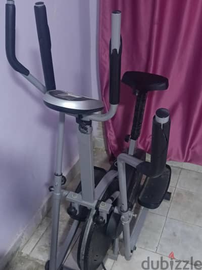 عجلة للتمارين الرياضية