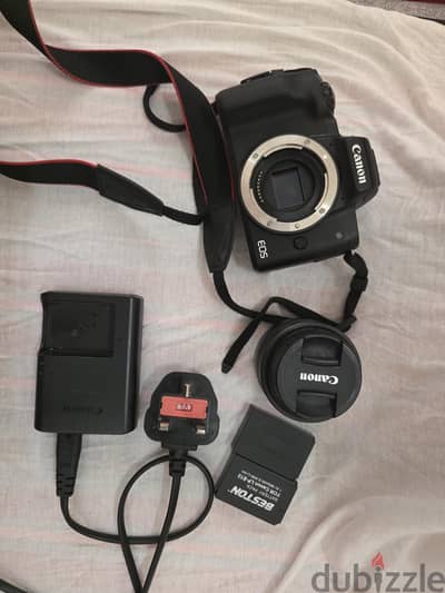 Canon Camere M50 + extra battery +adaptor