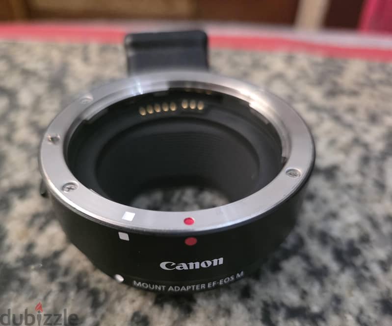 Canon Camere M50 + extra battery +adaptor 1