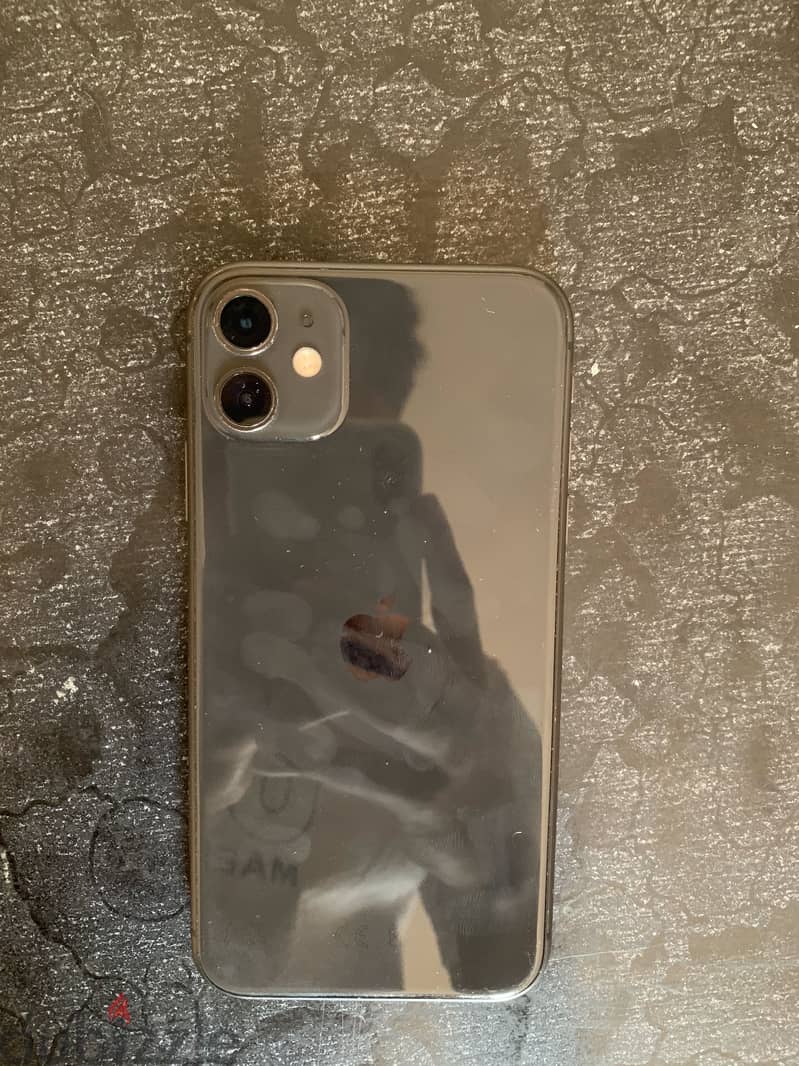 Apple - iPhone 11 4