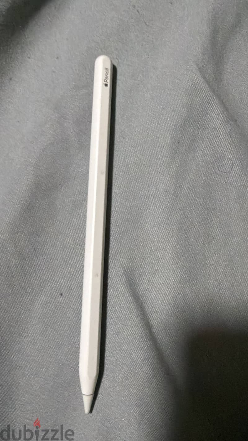 ipad air 5th generation with apple pencil and keyboard 1