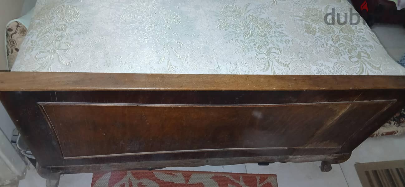 ٢ سرير للبيع 1