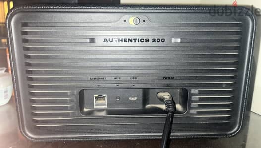 Jbl Authentics 200 حالة ممتازة - اصلية-wifi+Bluetooth