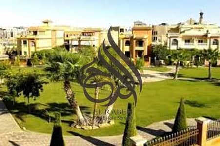 تاون هاوس كورنر متشطب للبيع في لا تيرا التجمع الخامس موقع متميز جدا استلام فوري اقل من سعر السوق