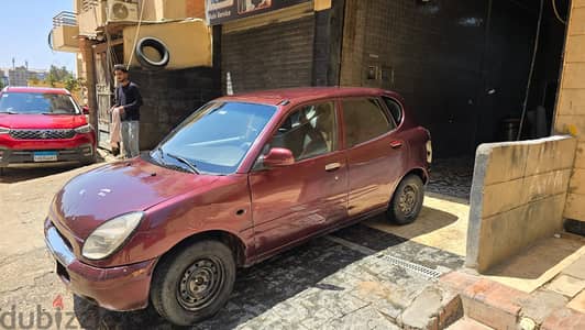 Daihatsu Sirion 2000 900 cc