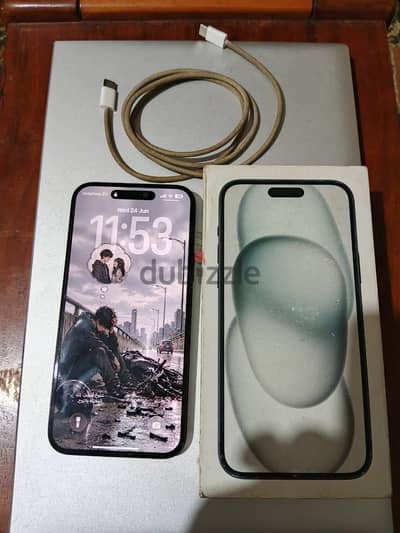 آبل - آيفون 15 بلس