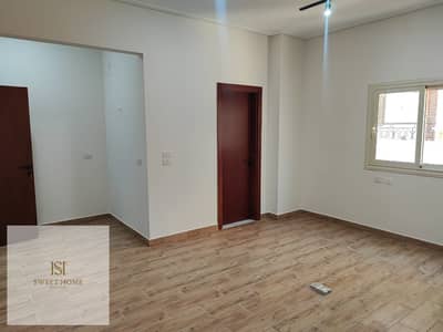 Apartment for rent in Al Yasmin 8, 240 square meters