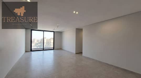 semi furnished Apartment for rent in Hyde Park - new cairo