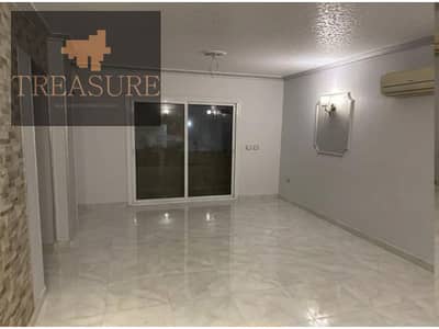 semi furnished Apartment for rent in The Square - new cairo