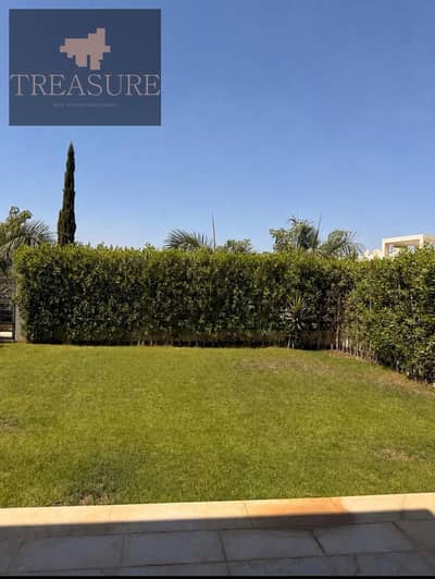 Townhouse corner with Acs for rent in Fifth Square - Al Marasem - new cairo