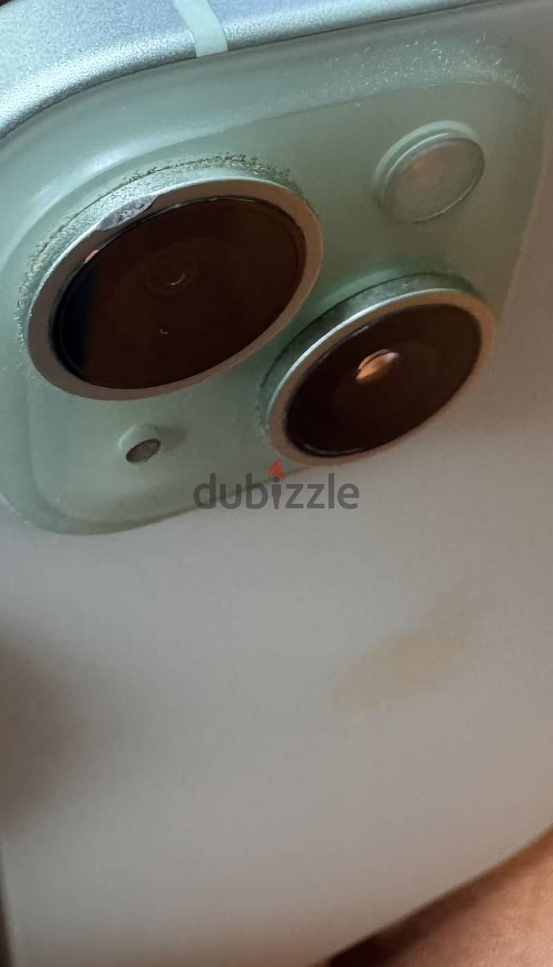 Apple - iPhone 15 2