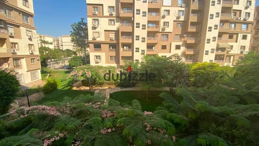 Prime Cash Deal Including Kitchen! 133 SQM Modified Custom Finished Apartment for Sale in B6 Madinaty (Garden & Street Views - Grand 3-Piece Reception