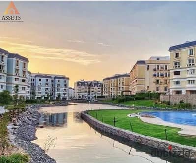 Prime location apartment overlooking pool semi finished  with lowest price in market,in Mountain View Hyde Park. Compound, ready to move.