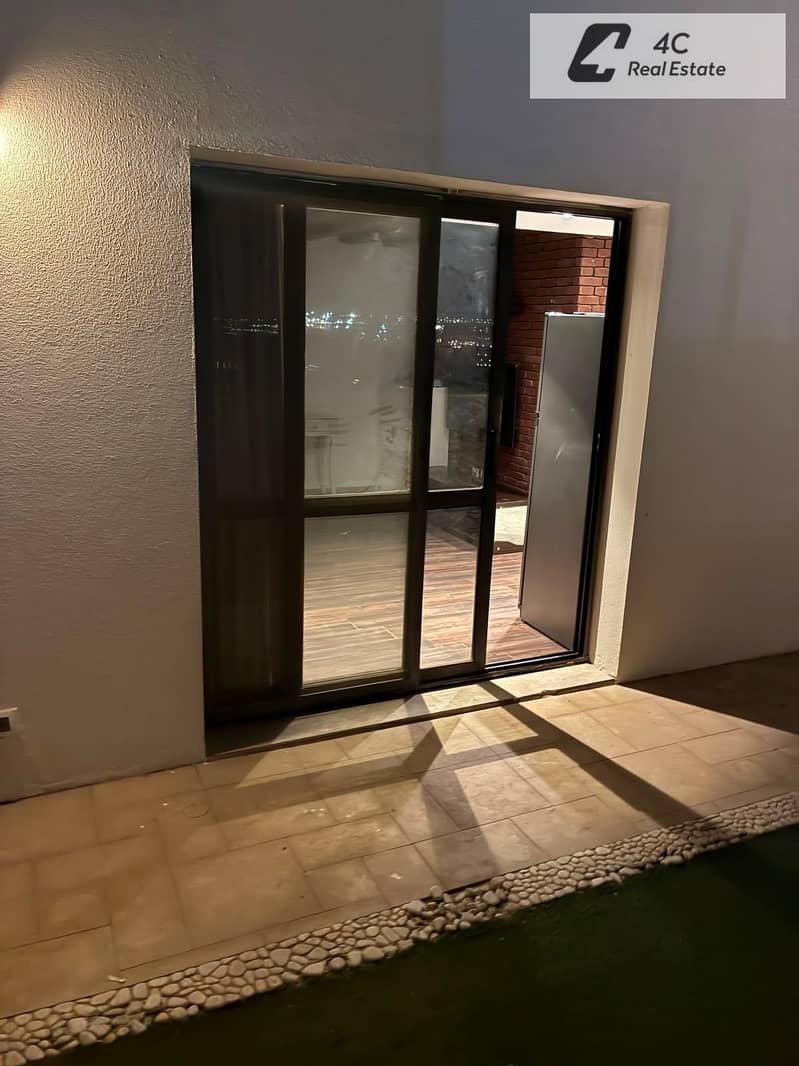 بنتهاوس بـ٣ غرف نوم في ايست تاون، صورة ٨ من ٢١