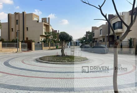 Largest Twin House for Sale in Alma Compound Sheikh Zayed Ready to Move Hyper One 1th District