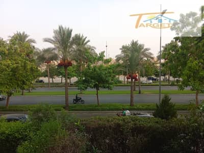 A real opportunity for cash sale in Madinaty a 255 meter apartment model 500 repetitive floor view of Madinaty directly at a commercial price