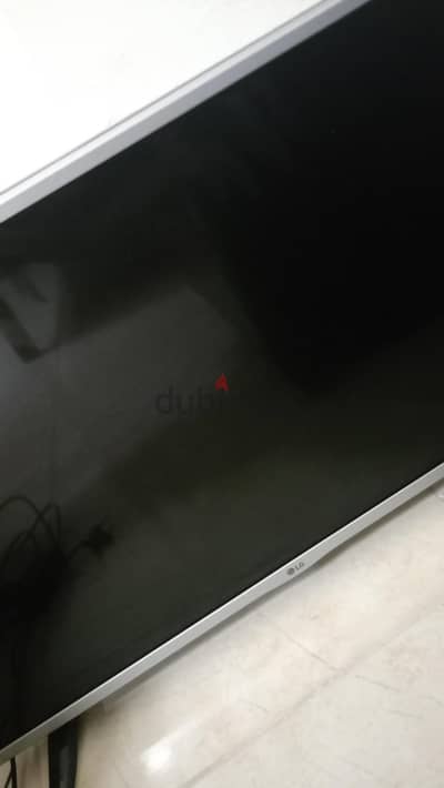 شاشة تلفزيون Lg 32 بوصة