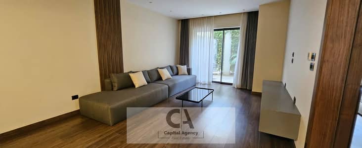 شقة 122 متر بحديقة 86 متر للإيجار في Lake View