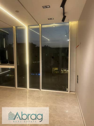 Shop for rent, 180 sq m, in The Walk, Beverly Hills, Sodic, Sheikh Zayed.  Prime location.