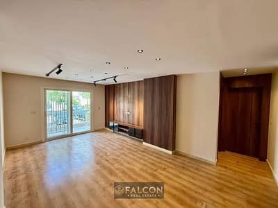 Ready , luxury finish, prime location& view|| Apartment for sale in Al Maqsad New Capital, minutes from New Cairo