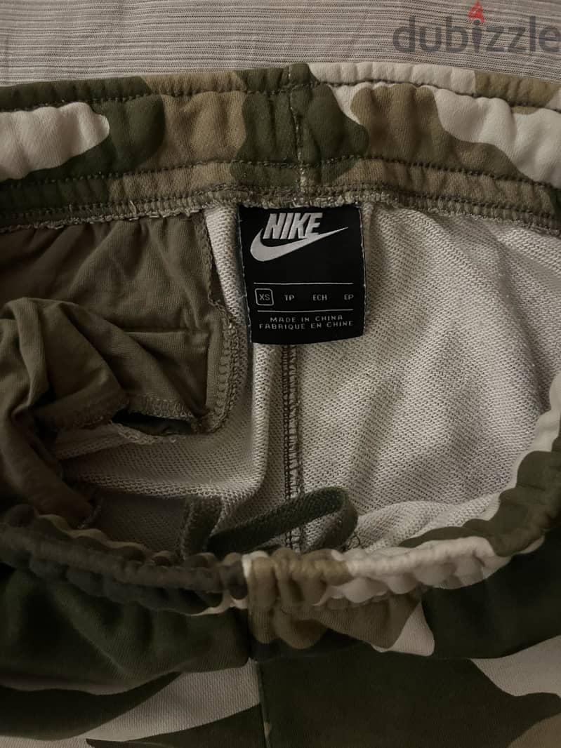 Original Nike army print 1
