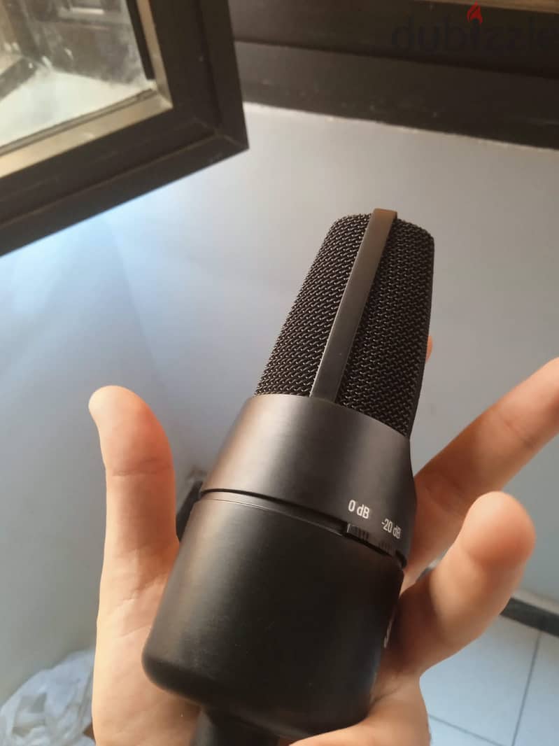 se1 mic new 1