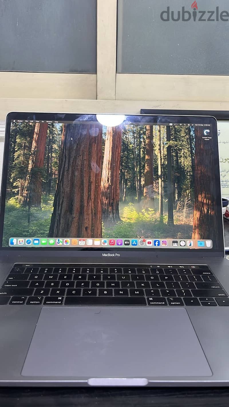  MacBook Pro 15” 2018 – i9 / 32GB / 1TB 1