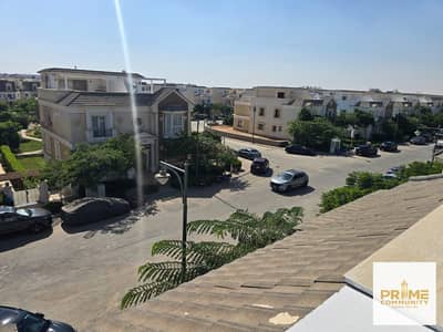 For rent penthouse 167 sqm panorama fully finished with kitchen and A/Cs ultra super lux in Mountain view chill out park For rent penthouse 167 sqm panorama fully finished with kitchen and A/Cs ultra super lux in Mountain view chill out park
