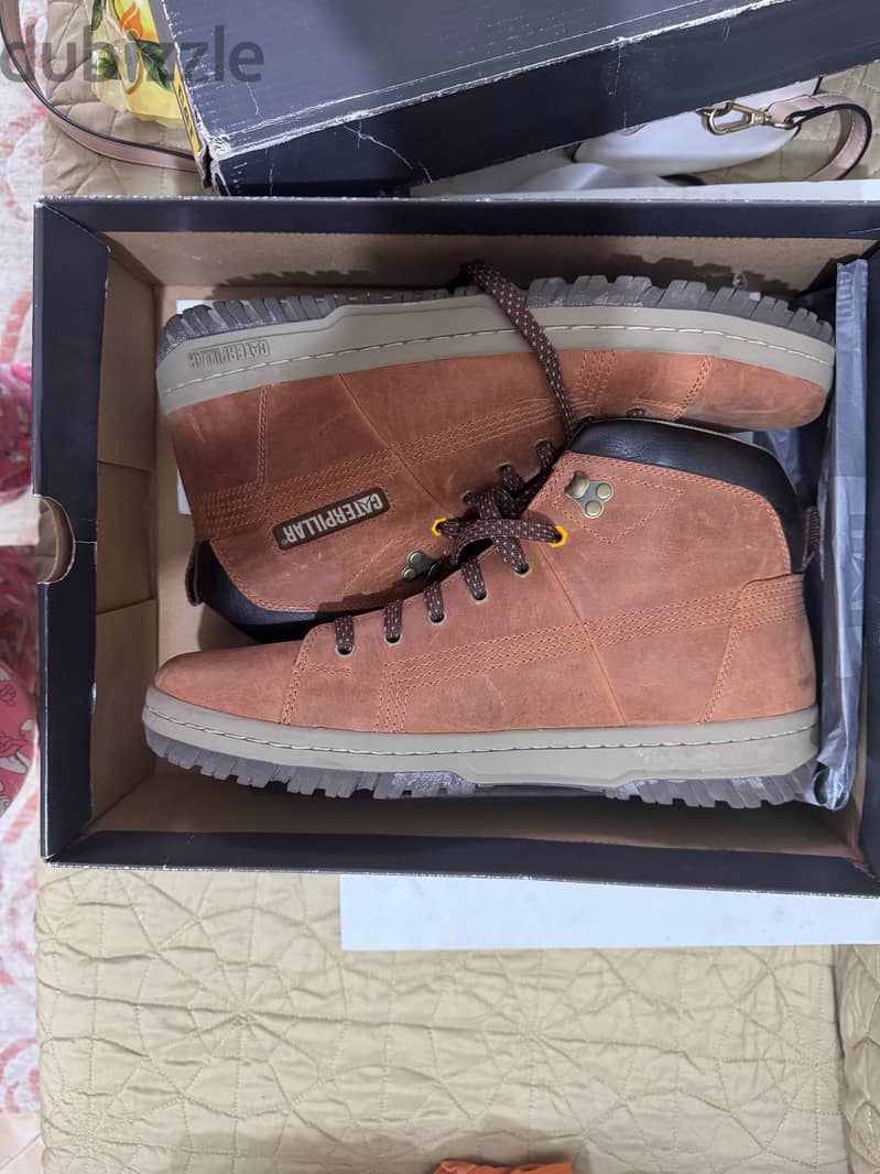 catpiller shoes 5
