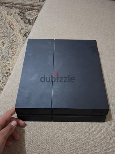 ps 4 بلايستيشن فور للبيع