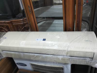 تكيف كارير اربعه حصان يعمل بحاله جيده للتواصل 01285888652