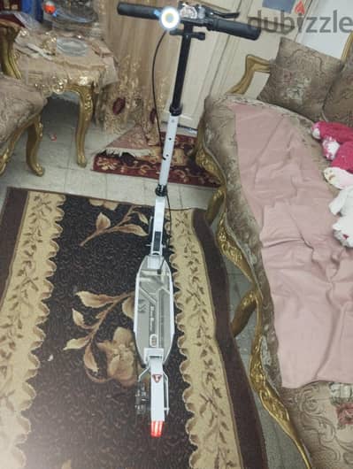 اسكوتر عادي