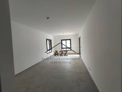 Agreed to a garden for rent in the Selia compound, 150 meters, ready for housing, very special price
