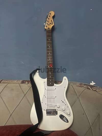 جيتار Squier by Fender