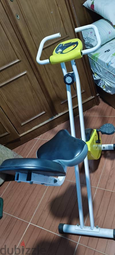 دراجة تمارين منزلية (Exercise Bike)