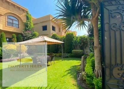 For selling villa in new cairo next to el ahly club with garden