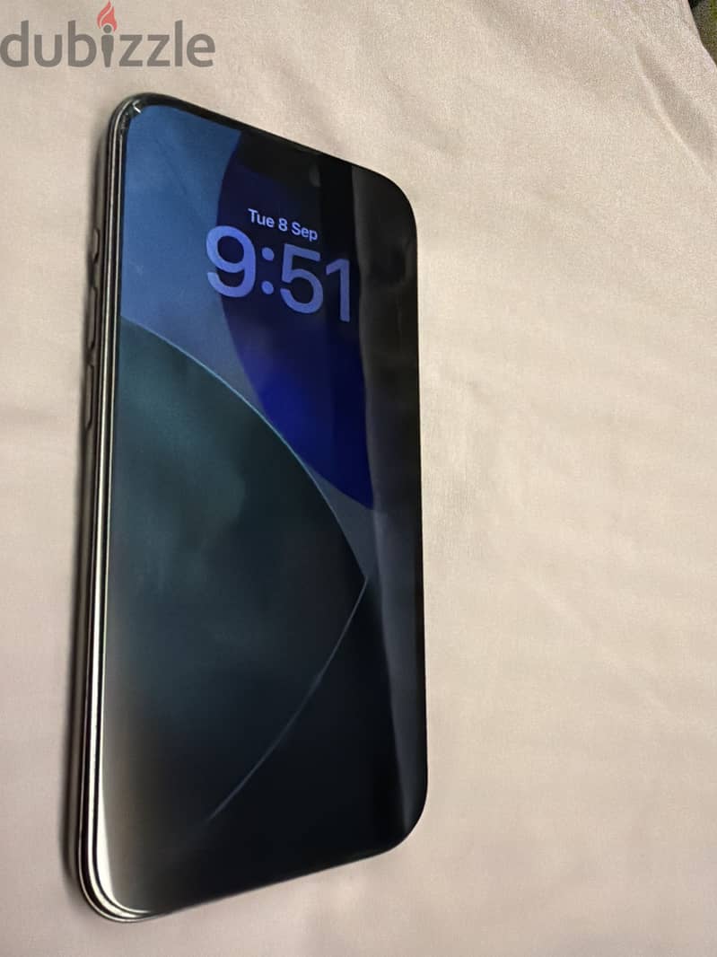 Apple - iPhone 15 Pro 1