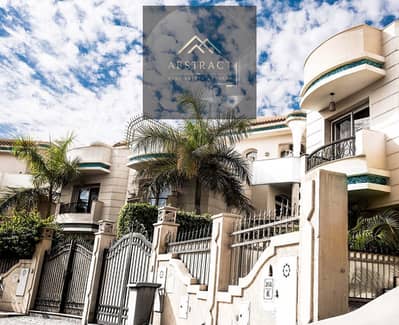 فيلا جاهزه للمعاينه 594متر بالتقسيط كومبوند ساكن وفيه كل الخدمات فيلات فقط فيو لاند سكيب أمام the yard mall و الرحاب ،01 في التجمع
