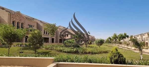 تاون هاوس كورنر للبيع في جرين سكوير مستقبل سيتي موقع متميز جدا استلام فوري اقل من سعر السوق