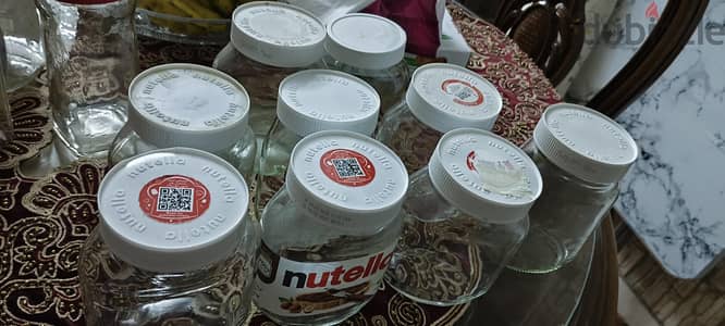 برطمانات زجاج فارغه ٧٥٠-١٠٠ـ٢٠٠ جم
