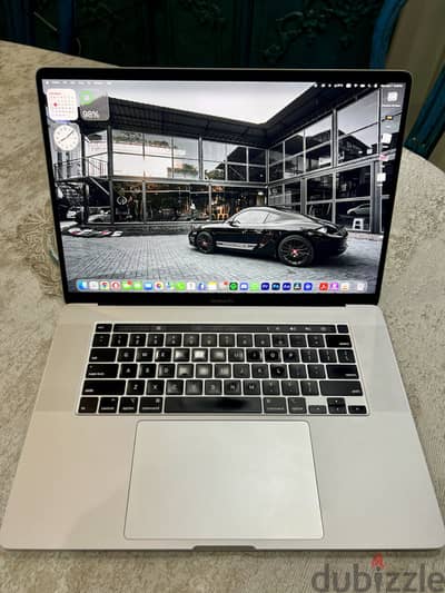 MacBook Pro 16-inch 2019 | i7 6-Core | 16GB RAM | 512GB SSD | 2.6GHz