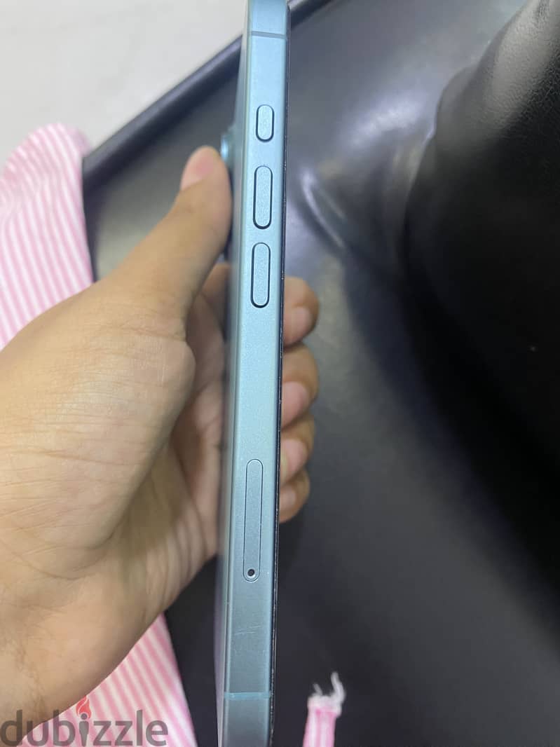 Apple - iPhone 16 2
