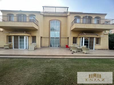 قصر للبيع علي جولف مدينتي مباشرا بأكبر مساحة للأرض 1000م و علي بعد خطوات من ال Club house