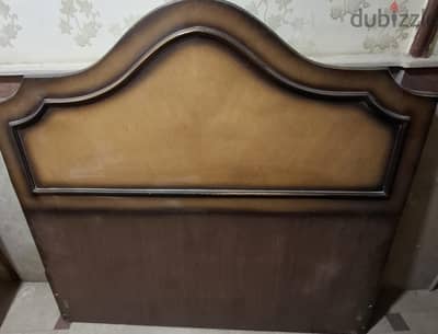 للبيع سريرين 150 سم بالملل