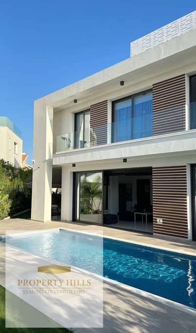At a low price, an independent villa priced (2,090,000) in the most upscale and elite community of 409 square meters with a landscape view, villas only in the Assembly next to Mivida and Hyde Park Lavista patio At a low price, an independent villa priced (2,090,000) in the most upscale and elite community of 409 square meters with a landscape view, villas only in the Assembly next to Mivida and Hyde Park Lavista patio