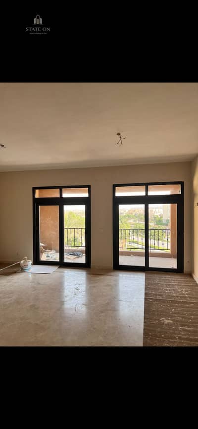 A distinctive apartment for rent in Mivida | 3 bedrooms | 4 bathrooms | Landscape and sea view | Super Lux finishing
