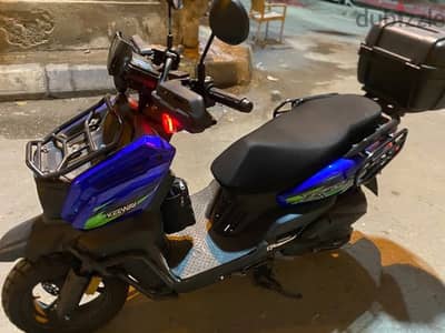 اسكوتر كيواي 200cc