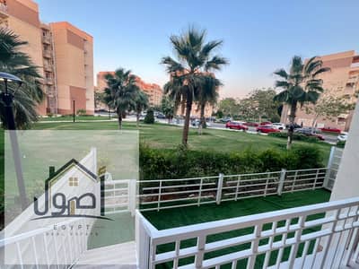 شقه فندقيه للبيع في مدينتي ارضي بحديقه خاصه جاهزه للسكن الفوري